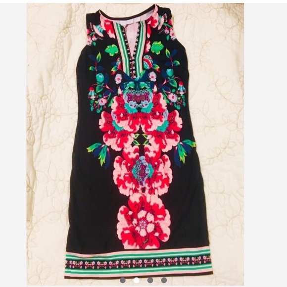 🎉HOST PICK🎉 XXS New York & Company Tribal Floral Bodycon Dress - Picture 2 of 4